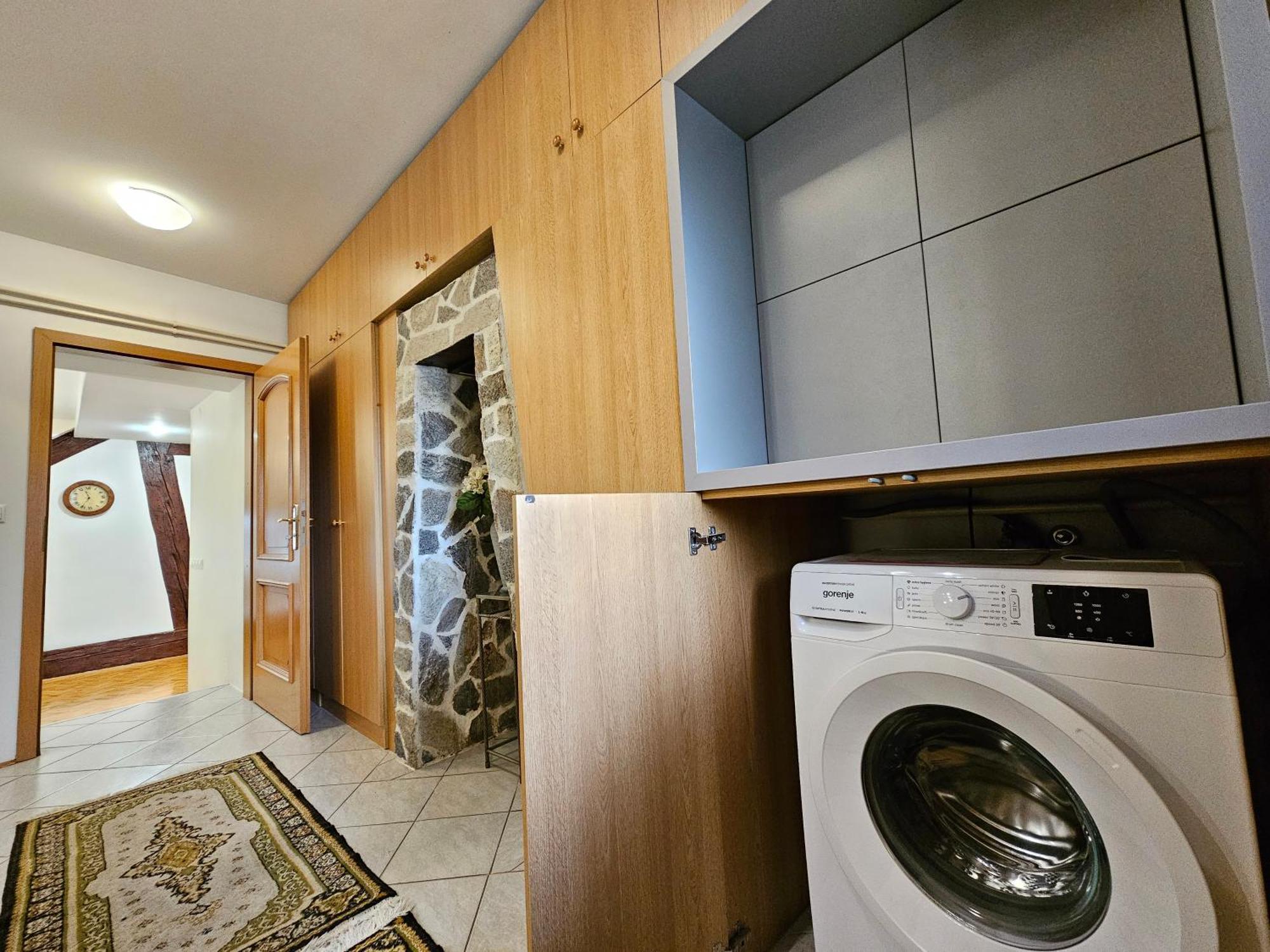 Apartment Nina With Private Terrace Tour As ลูบลิยานา ภายนอก รูปภาพ
